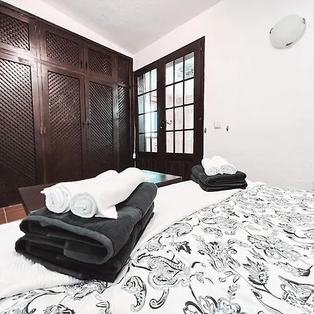 Charming Spanish Style Bungalow, Bbq,wf,terrace Mir09 Appartement Costa Adeje (Tenerife)