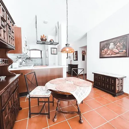 Charming Spanish Style Bungalow, Bbq,wf,terrace Mir09 Appartement *