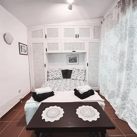 Charming Spanish Style Bungalow, Bbq,wf,terrace Mir09 Διαμέρισμα *